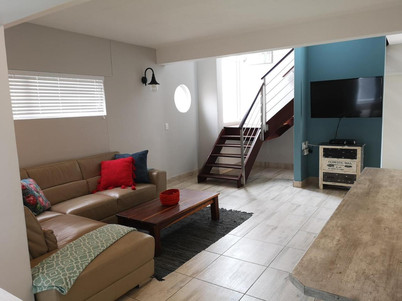 The Waterfront Cottage F12 ซวาคอปมุนด์ ภายนอก รูปภาพ