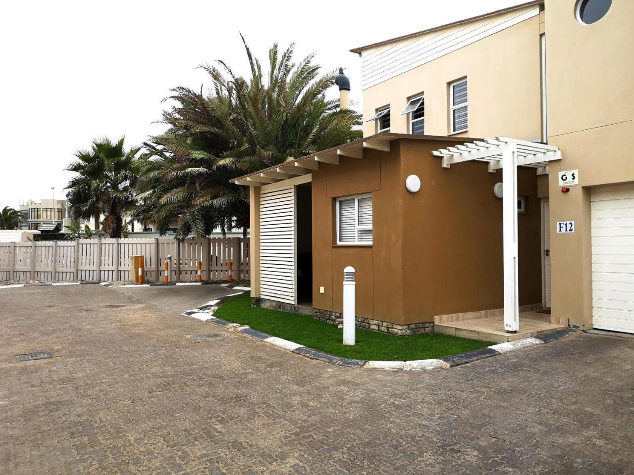 The Waterfront Cottage F12 ซวาคอปมุนด์ ภายนอก รูปภาพ
